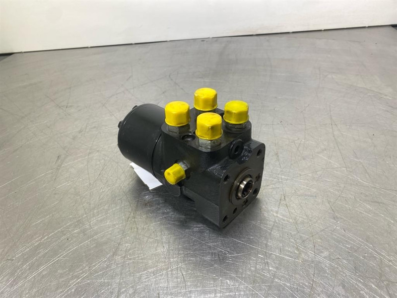 Volvo L50G-15220662-Steering unit/Lenkeinheit/Orbitrol - Hidraulika za Građevinski strojevi: slika Volvo L50G-15220662-Steering unit/Lenkeinheit/Orbitrol - Hidraulika za Građevinski strojevi Volvo L50G-15220662-Steering unit/Lenkeinheit/Orbitrol - Hidraulika za Građevinski strojevi: slika Volvo L50G-15220662-Steering unit/Lenkeinheit/Orbitrol - Hidraulika za Građevinski strojevi