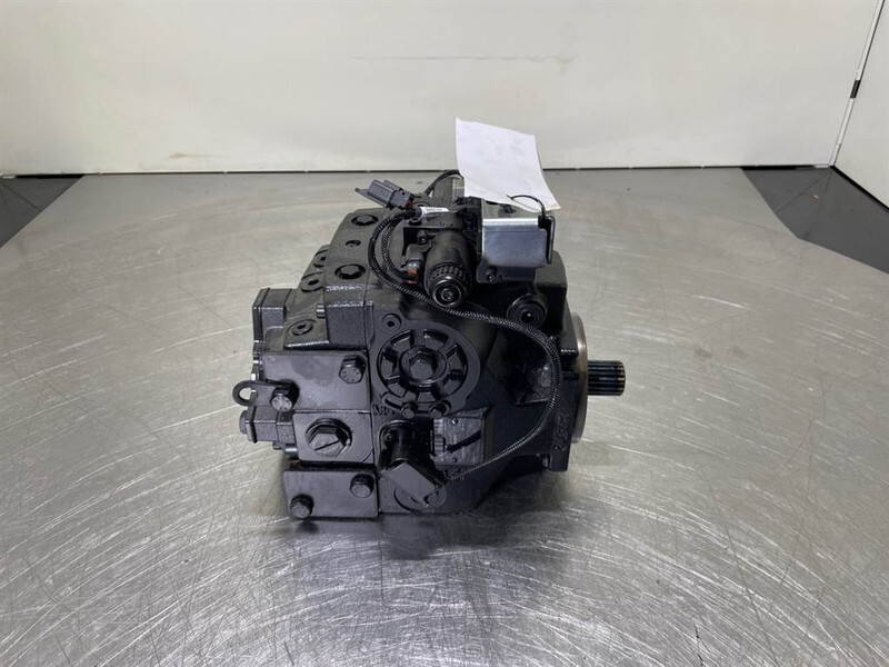 WACKER NEUSON 1000335074-Sauer Danfoss-Drive pump/Fahrpumpe - Hidraulika za Građevinski strojevi: slika WACKER NEUSON 1000335074-Sauer Danfoss-Drive pump/Fahrpumpe - Hidraulika za Građevinski strojevi WACKER NEUSON 1000335074-Sauer Danfoss-Drive pump/Fahrpumpe - Hidraulika za Građevinski strojevi: slika WACKER NEUSON 1000335074-Sauer Danfoss-Drive pump/Fahrpumpe - Hidraulika za Građevinski strojevi