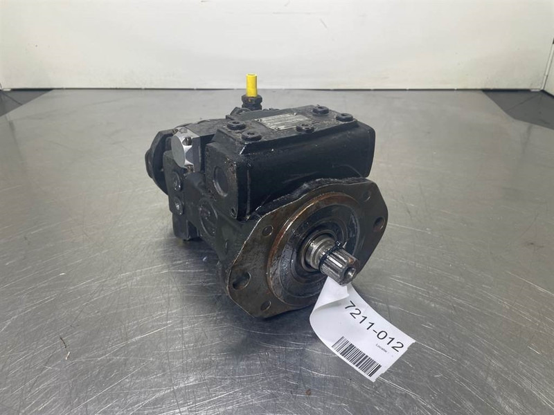 WACKER NEUSON 5011018233/1000192758-Hydromatik A4V40-Drive pump - Hidraulika za Građevinski strojevi: slika WACKER NEUSON 5011018233/1000192758-Hydromatik A4V40-Drive pump - Hidraulika za Građevinski strojevi WACKER NEUSON 5011018233/1000192758-Hydromatik A4V40-Drive pump - Hidraulika za Građevinski strojevi: slika WACKER NEUSON 5011018233/1000192758-Hydromatik A4V40-Drive pump - Hidraulika za Građevinski strojevi