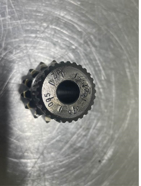 ZF 4472375005-APL-B755/HD-Gear/Zahnrad/Tandwiel - Osovina i dijelovi za Građevinski strojevi: slika ZF 4472375005-APL-B755/HD-Gear/Zahnrad/Tandwiel - Osovina i dijelovi za Građevinski strojevi ZF 4472375005-APL-B755/HD-Gear/Zahnrad/Tandwiel - Osovina i dijelovi za Građevinski strojevi: slika ZF 4472375005-APL-B755/HD-Gear/Zahnrad/Tandwiel - Osovina i dijelovi za Građevinski strojevi