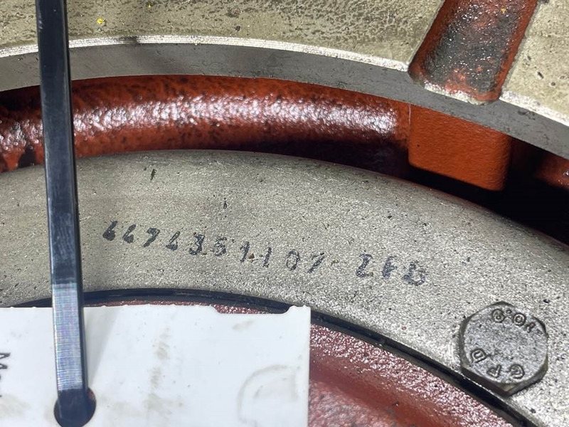 ZF MT-L3075II- 4472239200-Final drive/Abtrieb / Huis - Osovina i dijelovi za Građevinski strojevi: slika ZF MT-L3075II- 4472239200-Final drive/Abtrieb / Huis - Osovina i dijelovi za Građevinski strojevi ZF MT-L3075II- 4472239200-Final drive/Abtrieb / Huis - Osovina i dijelovi za Građevinski strojevi: slika ZF MT-L3075II- 4472239200-Final drive/Abtrieb / Huis - Osovina i dijelovi za Građevinski strojevi