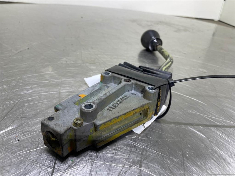 Zettelmeyer ZL801 - Levers/Hebels/Hendels - Kabina i unutrašnjost za Građevinski strojevi: slika Zettelmeyer ZL801 - Levers/Hebels/Hendels - Kabina i unutrašnjost za Građevinski strojevi Zettelmeyer ZL801 - Levers/Hebels/Hendels - Kabina i unutrašnjost za Građevinski strojevi: slika Zettelmeyer ZL801 - Levers/Hebels/Hendels - Kabina i unutrašnjost za Građevinski strojevi