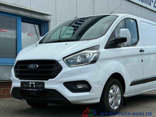 Mali kombi Ford Transit Custom Lang Trend 3Sitzer + Klima + DAB: slika Mali kombi Ford Transit Custom Lang Trend 3Sitzer + Klima + DAB