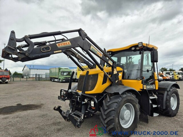 Traktor JCB Fastrac HMV 3230 2 Zapfwellen + Frontheber Stoll: slika Traktor JCB Fastrac HMV 3230 2 Zapfwellen + Frontheber Stoll