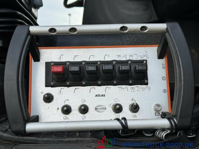 MAN 18.320 4x4 Atlas Kran 8,8m=770kg FB Winterdienst - Kiper, Kamion s kranom: slika MAN 18.320 4x4 Atlas Kran 8,8m=770kg FB Winterdienst - Kiper, Kamion s kranom MAN 18.320 4x4 Atlas Kran 8,8m=770kg FB Winterdienst - Kiper, Kamion s kranom: slika MAN 18.320 4x4 Atlas Kran 8,8m=770kg FB Winterdienst - Kiper, Kamion s kranom
