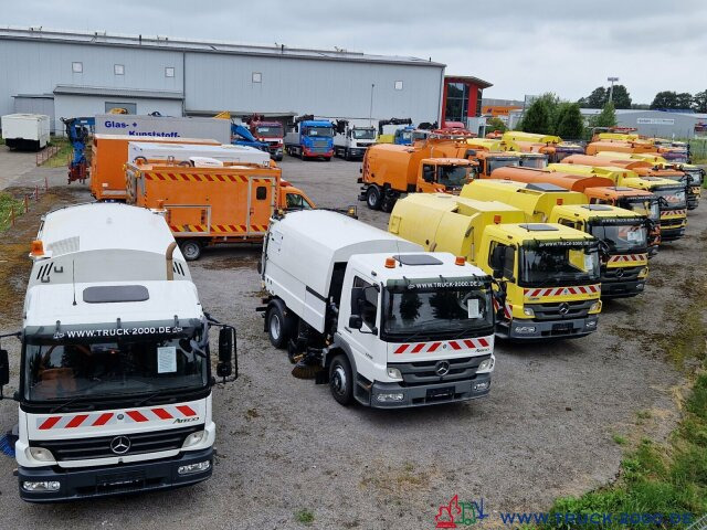 Cestovna čistilica Mercedes-Benz Atego 1524 Faun Viajet 6 RL Besen rechts + links: slika Cestovna čistilica Mercedes-Benz Atego 1524 Faun Viajet 6 RL Besen rechts + links