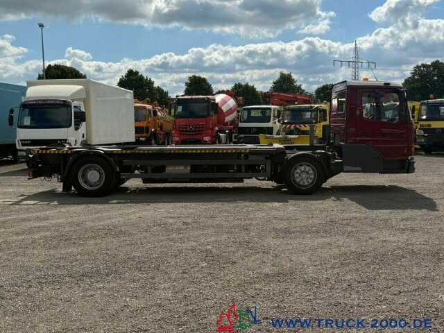 Mercedes-Benz Kamag Kögel Wiesel WBH25 Umsetzer + Sattelplatte - Transporter kontejnera/ Kamion s izmjenjivim sanducima: slika Mercedes-Benz Kamag Kögel Wiesel WBH25 Umsetzer + Sattelplatte - Transporter kontejnera/ Kamion s izmjenjivim sanducima Mercedes-Benz Kamag Kögel Wiesel WBH25 Umsetzer + Sattelplatte - Transporter kontejnera/ Kamion s izmjenjivim sanducima: slika Mercedes-Benz Kamag Kögel Wiesel WBH25 Umsetzer + Sattelplatte - Transporter kontejnera/ Kamion s izmjenjivim sanducima