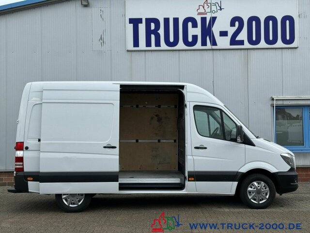 Mercedes-Benz Sprinter 216 CDI Kasten Hoch Klima AHK 2.000 Kg - Mali kombi: slika Mercedes-Benz Sprinter 216 CDI Kasten Hoch Klima AHK 2.000 Kg - Mali kombi Mercedes-Benz Sprinter 216 CDI Kasten Hoch Klima AHK 2.000 Kg - Mali kombi: slika Mercedes-Benz Sprinter 216 CDI Kasten Hoch Klima AHK 2.000 Kg - Mali kombi