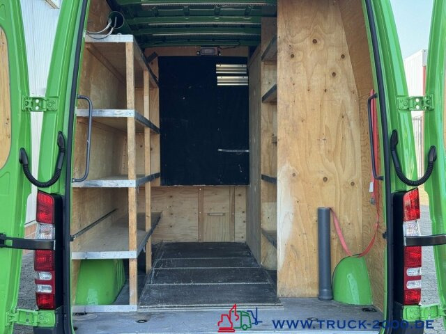 Mercedes-Benz Sprinter 316 Hoch + Lang + Werkstattausbau Klima - Furgon: slika Mercedes-Benz Sprinter 316 Hoch + Lang + Werkstattausbau Klima - Furgon Mercedes-Benz Sprinter 316 Hoch + Lang + Werkstattausbau Klima - Furgon: slika Mercedes-Benz Sprinter 316 Hoch + Lang + Werkstattausbau Klima - Furgon