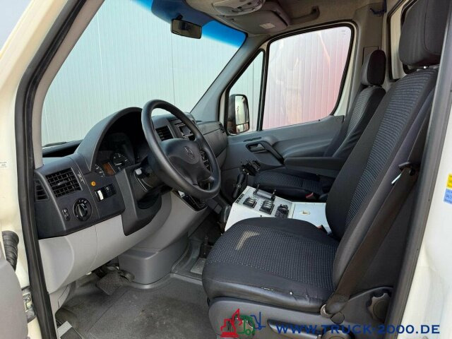 Mercedes-Benz Sprinter 516 Fahrtec RTW Luftfederung 1. Hand - Vozilo hitne pomoći: slika Mercedes-Benz Sprinter 516 Fahrtec RTW Luftfederung 1. Hand - Vozilo hitne pomoći Mercedes-Benz Sprinter 516 Fahrtec RTW Luftfederung 1. Hand - Vozilo hitne pomoći: slika Mercedes-Benz Sprinter 516 Fahrtec RTW Luftfederung 1. Hand - Vozilo hitne pomoći