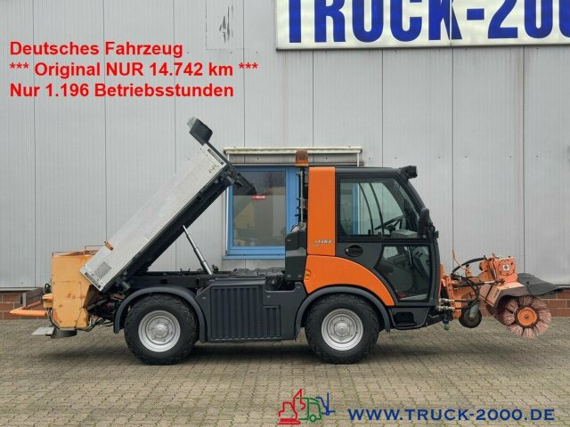 Multicar Tremo X56 Winterdienst Streuer + Besen NUR 14TKM - Cestovna čistilica: slika Multicar Tremo X56 Winterdienst Streuer + Besen NUR 14TKM - Cestovna čistilica Multicar Tremo X56 Winterdienst Streuer + Besen NUR 14TKM - Cestovna čistilica: slika Multicar Tremo X56 Winterdienst Streuer + Besen NUR 14TKM - Cestovna čistilica