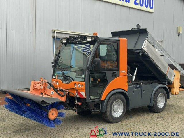 Multicar Tremo X56 Winterdienst Streuer + Besen NUR6689KM - Cestovna čistilica: slika Multicar Tremo X56 Winterdienst Streuer + Besen NUR6689KM - Cestovna čistilica Multicar Tremo X56 Winterdienst Streuer + Besen NUR6689KM - Cestovna čistilica: slika Multicar Tremo X56 Winterdienst Streuer + Besen NUR6689KM - Cestovna čistilica