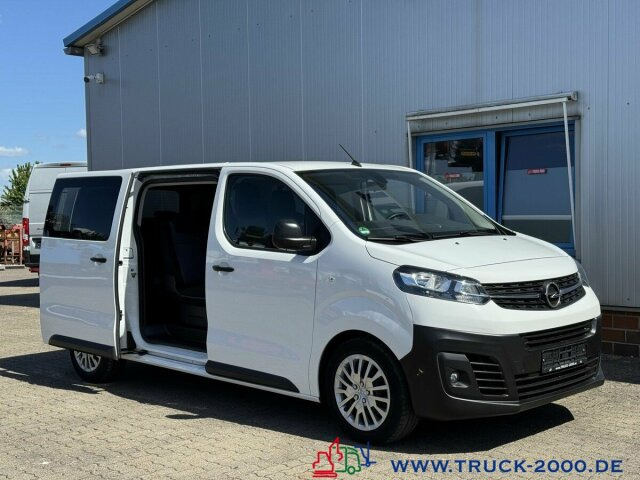 Opel Vivaro 9 Sitzer Klima vorne & hinten Navi + DAB - Minibus, Putnički kombi: slika Opel Vivaro 9 Sitzer Klima vorne & hinten Navi + DAB - Minibus, Putnički kombi Opel Vivaro 9 Sitzer Klima vorne & hinten Navi + DAB - Minibus, Putnički kombi: slika Opel Vivaro 9 Sitzer Klima vorne & hinten Navi + DAB - Minibus, Putnički kombi