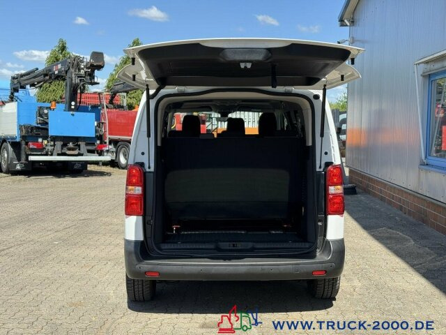 Opel Vivaro 9 Sitzer Klima vorne & hinten Navi + DAB - Minibus, Putnički kombi: slika Opel Vivaro 9 Sitzer Klima vorne & hinten Navi + DAB - Minibus, Putnički kombi Opel Vivaro 9 Sitzer Klima vorne & hinten Navi + DAB - Minibus, Putnički kombi: slika Opel Vivaro 9 Sitzer Klima vorne & hinten Navi + DAB - Minibus, Putnički kombi