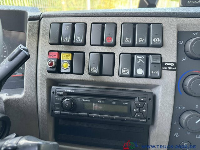 Volvo FL16 250 Tiefkühler MOTORSCHADEN / ENGINE BROKEN - Kamion hladnjača: slika Volvo FL16 250 Tiefkühler MOTORSCHADEN / ENGINE BROKEN - Kamion hladnjača Volvo FL16 250 Tiefkühler MOTORSCHADEN / ENGINE BROKEN - Kamion hladnjača: slika Volvo FL16 250 Tiefkühler MOTORSCHADEN / ENGINE BROKEN - Kamion hladnjača