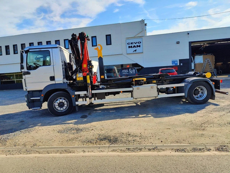 MAN TGM 18.290 Container + Palfinger PK13001 - Kamion s kukastom dizalicom, Kamion s kranom: slika MAN TGM 18.290 Container + Palfinger PK13001 - Kamion s kukastom dizalicom, Kamion s kranom MAN TGM 18.290 Container + Palfinger PK13001 - Kamion s kukastom dizalicom, Kamion s kranom: slika MAN TGM 18.290 Container + Palfinger PK13001 - Kamion s kukastom dizalicom, Kamion s kranom