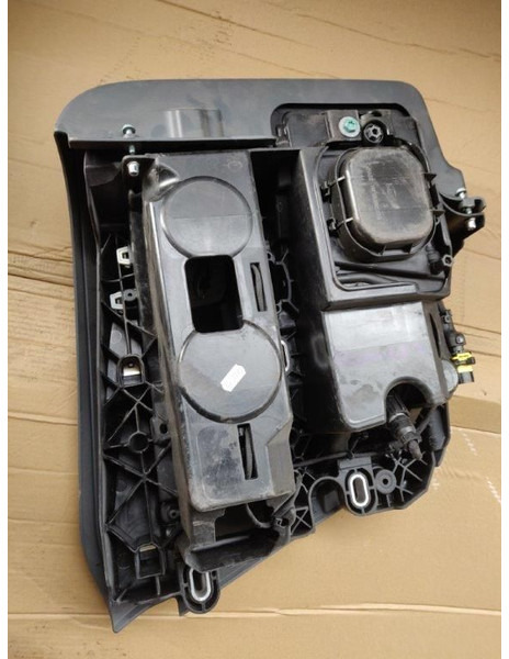 MAN koplamp / headlight TGL Euro6 - Prednja svjetla: slika MAN koplamp / headlight TGL Euro6 - Prednja svjetla MAN koplamp / headlight TGL Euro6 - Prednja svjetla: slika MAN koplamp / headlight TGL Euro6 - Prednja svjetla