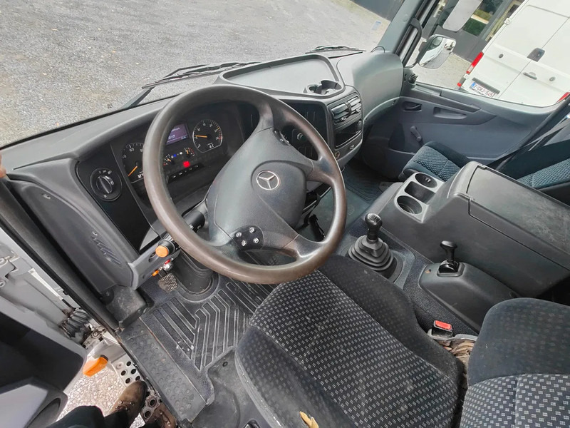 Kamion s kukastom dizalicom Mercedes-Benz Atego 1218 Containersystem / Hooklift Hyvalift: slika Kamion s kukastom dizalicom Mercedes-Benz Atego 1218 Containersystem / Hooklift Hyvalift
