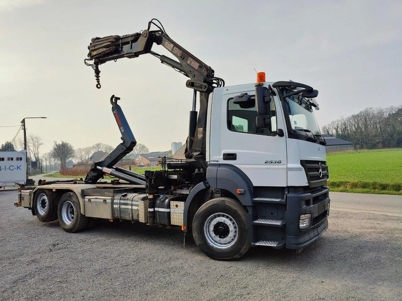 Mercedes-Benz Axor 2536 Euro5 container multilift crane HIAB 220 - Kamion s kukastom dizalicom, Kamion s kranom: slika Mercedes-Benz Axor 2536 Euro5 container multilift crane HIAB 220 - Kamion s kukastom dizalicom, Kamion s kranom Mercedes-Benz Axor 2536 Euro5 container multilift crane HIAB 220 - Kamion s kukastom dizalicom, Kamion s kranom: slika Mercedes-Benz Axor 2536 Euro5 container multilift crane HIAB 220 - Kamion s kukastom dizalicom, Kamion s kranom
