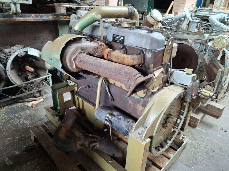 DAF 825 TURBO (DHU825) - Motor: slika DAF 825 TURBO (DHU825) - Motor DAF 825 TURBO (DHU825) - Motor: slika DAF 825 TURBO (DHU825) - Motor