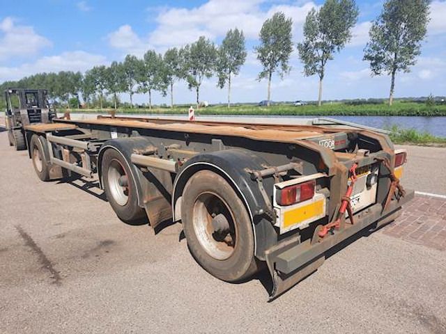 Floor FLA-3-101 - Transporter kontejnera/ Poluprikolica s izmjenjivim sanducima: slika Floor FLA-3-101 - Transporter kontejnera/ Poluprikolica s izmjenjivim sanducima Floor FLA-3-101 - Transporter kontejnera/ Poluprikolica s izmjenjivim sanducima: slika Floor FLA-3-101 - Transporter kontejnera/ Poluprikolica s izmjenjivim sanducima