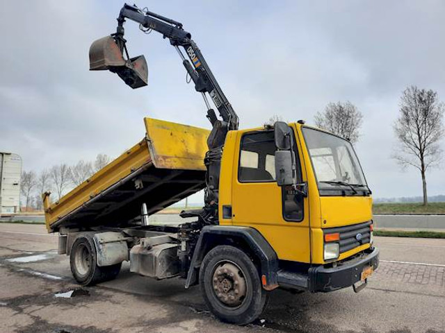 Ford CARGO 1213 - Kiper: slika Ford CARGO 1213 - Kiper Ford CARGO 1213 - Kiper: slika Ford CARGO 1213 - Kiper