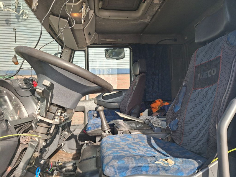 Iveco ML150E21 EUROCARGO - Kamion-šasija: slika Iveco ML150E21 EUROCARGO - Kamion-šasija Iveco ML150E21 EUROCARGO - Kamion-šasija: slika Iveco ML150E21 EUROCARGO - Kamion-šasija