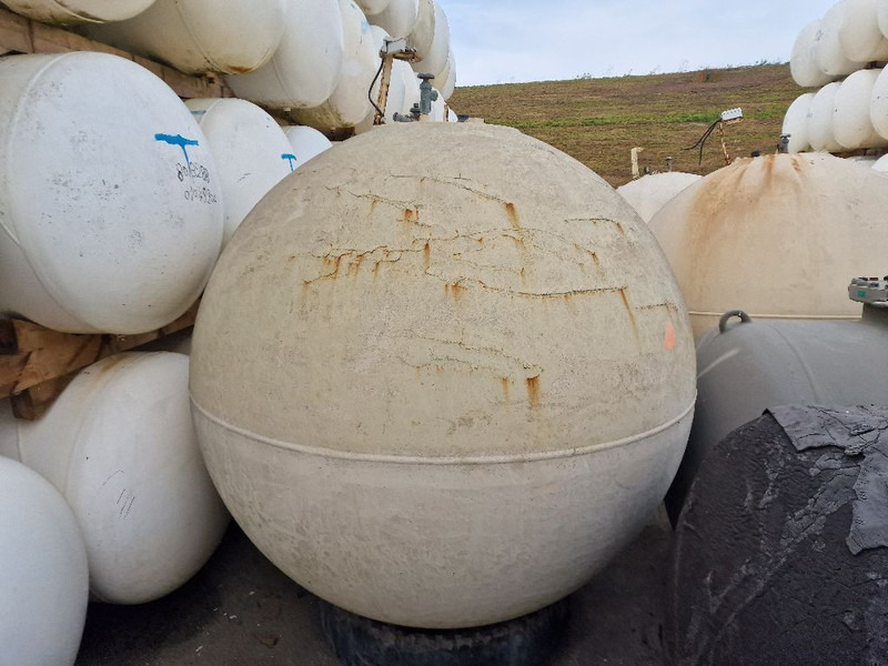 LPG / GAS GASTANK 3500 LITER - Spremnik goriva: slika LPG / GAS GASTANK 3500 LITER - Spremnik goriva LPG / GAS GASTANK 3500 LITER - Spremnik goriva: slika LPG / GAS GASTANK 3500 LITER - Spremnik goriva