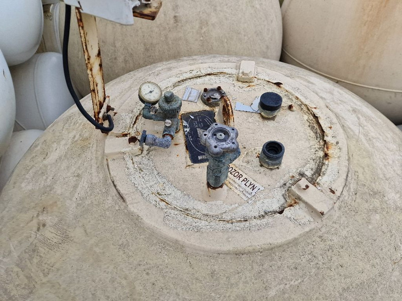 LPG / GAS GASTANK 3500 LITER - Spremnik goriva: slika LPG / GAS GASTANK 3500 LITER - Spremnik goriva LPG / GAS GASTANK 3500 LITER - Spremnik goriva: slika LPG / GAS GASTANK 3500 LITER - Spremnik goriva