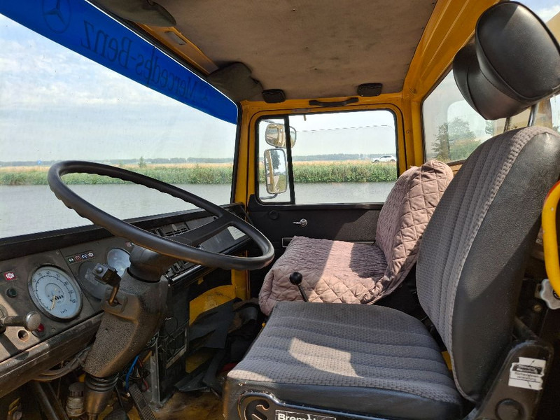 Mercedes-Benz LPL 813 - Kamion za vuču: slika Mercedes-Benz LPL 813 - Kamion za vuču Mercedes-Benz LPL 813 - Kamion za vuču: slika Mercedes-Benz LPL 813 - Kamion za vuču