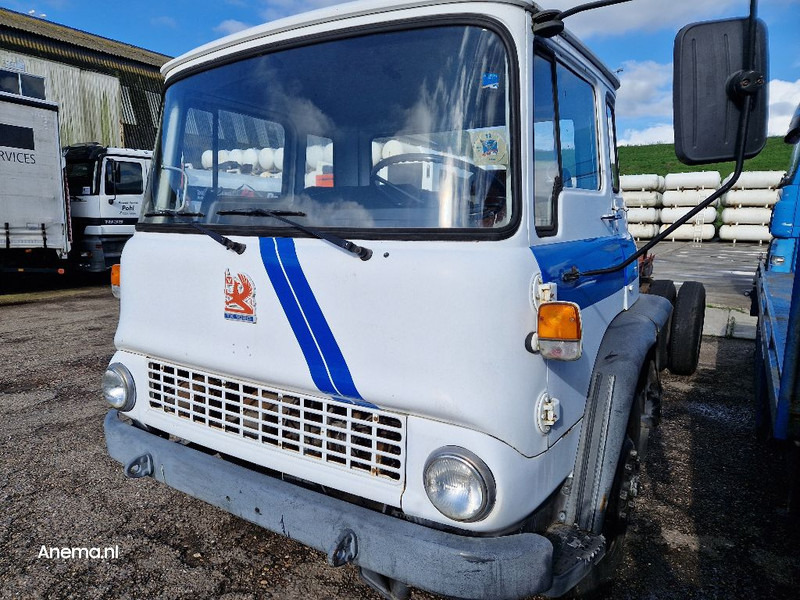 Bedford TK 1020 - Tegljač: slika Bedford TK 1020 - Tegljač Bedford TK 1020 - Tegljač: slika Bedford TK 1020 - Tegljač