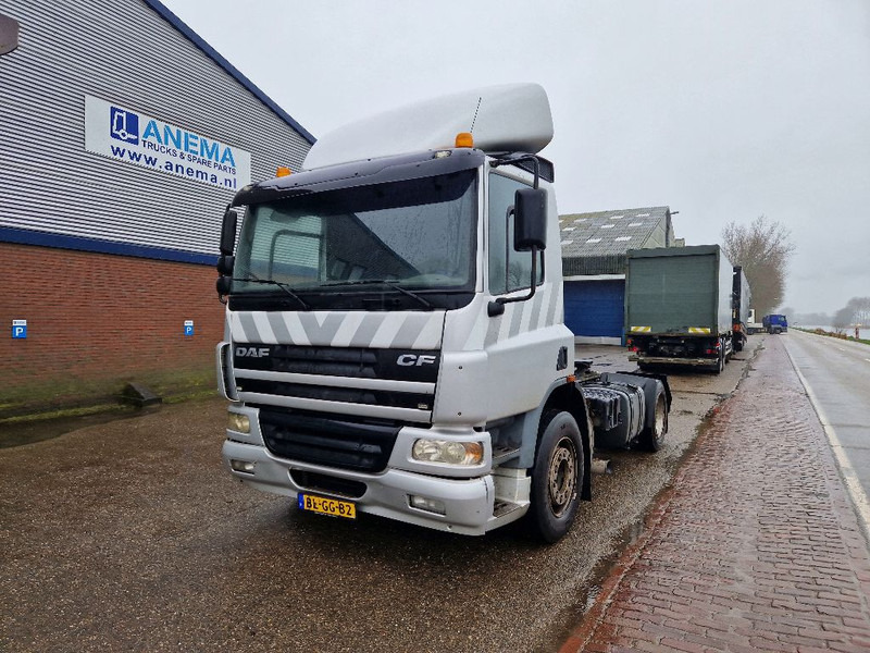 DAF TE75PC - Tegljač: slika DAF TE75PC - Tegljač DAF TE75PC - Tegljač: slika DAF TE75PC - Tegljač