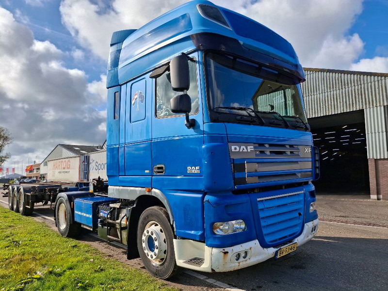 DAF XF 105.410 MANUAL GEARBOX - Tegljač: slika DAF XF 105.410 MANUAL GEARBOX - Tegljač DAF XF 105.410 MANUAL GEARBOX - Tegljač: slika DAF XF 105.410 MANUAL GEARBOX - Tegljač