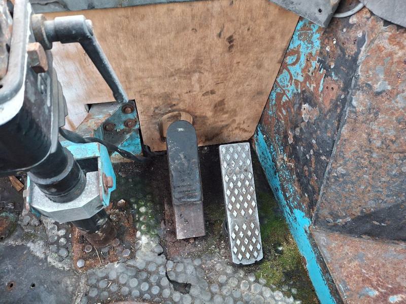 Ferrari TT2516 - Tegljač: slika Ferrari TT2516 - Tegljač Ferrari TT2516 - Tegljač: slika Ferrari TT2516 - Tegljač