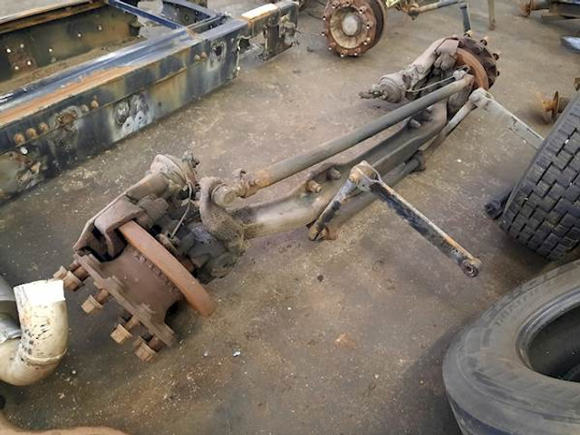 Volvo FAT7.5 - Prednja osovina za Kamion: slika Volvo FAT7.5 - Prednja osovina za Kamion Volvo FAT7.5 - Prednja osovina za Kamion: slika Volvo FAT7.5 - Prednja osovina za Kamion