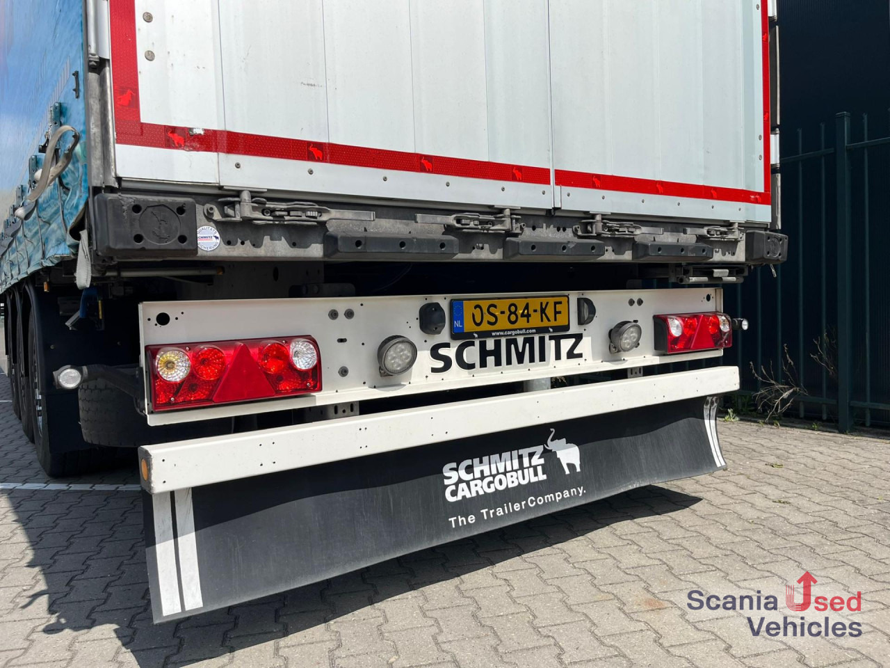 SCHMITZ SCHMITZ CURTAINSIDER EDSCHA TILT 2 LIFT AXLES - Poluprikolica s ceradom: slika SCHMITZ SCHMITZ CURTAINSIDER EDSCHA TILT 2 LIFT AXLES - Poluprikolica s ceradom SCHMITZ SCHMITZ CURTAINSIDER EDSCHA TILT 2 LIFT AXLES - Poluprikolica s ceradom: slika SCHMITZ SCHMITZ CURTAINSIDER EDSCHA TILT 2 LIFT AXLES - Poluprikolica s ceradom