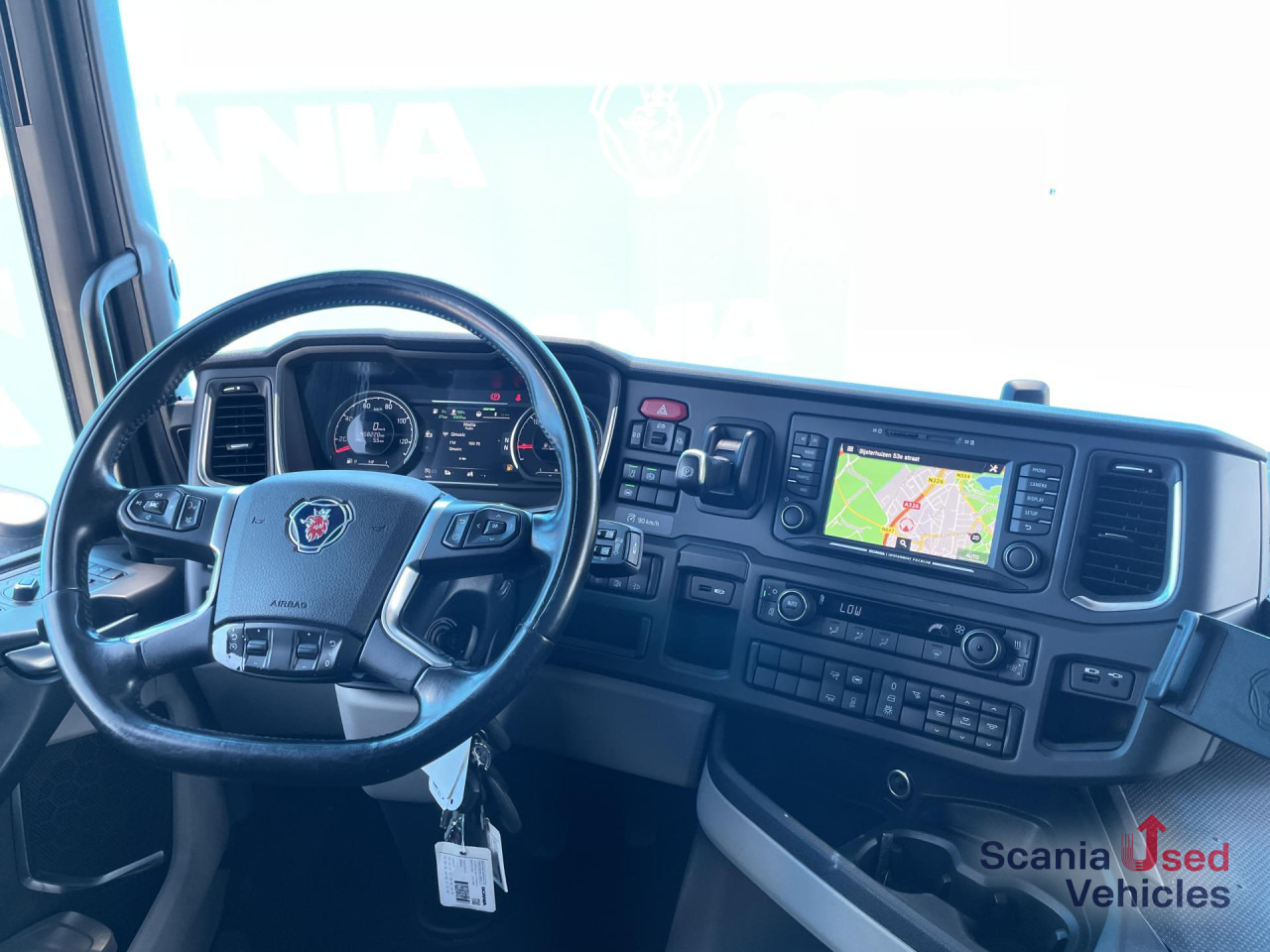 SCANIA R 410 A4x2NA RETARDER LED NAVI - Tegljač: slika SCANIA R 410 A4x2NA RETARDER LED NAVI - Tegljač SCANIA R 410 A4x2NA RETARDER LED NAVI - Tegljač: slika SCANIA R 410 A4x2NA RETARDER LED NAVI - Tegljač