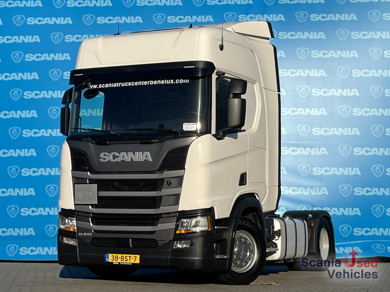 SCANIA R 450 A4x2NA RETARDER 8T DIFF-L SMART2 - Tegljač: slika SCANIA R 450 A4x2NA RETARDER 8T DIFF-L SMART2 - Tegljač SCANIA R 450 A4x2NA RETARDER 8T DIFF-L SMART2 - Tegljač: slika SCANIA R 450 A4x2NA RETARDER 8T DIFF-L SMART2 - Tegljač