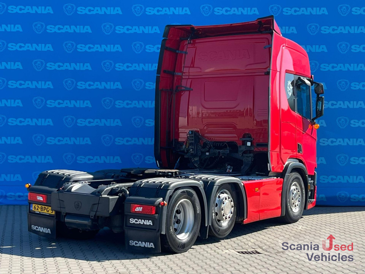 Tegljač SCANIA R 450 A6x2/4NA RETARDER HYDRO LED NAVI: slika Tegljač SCANIA R 450 A6x2/4NA RETARDER HYDRO LED NAVI