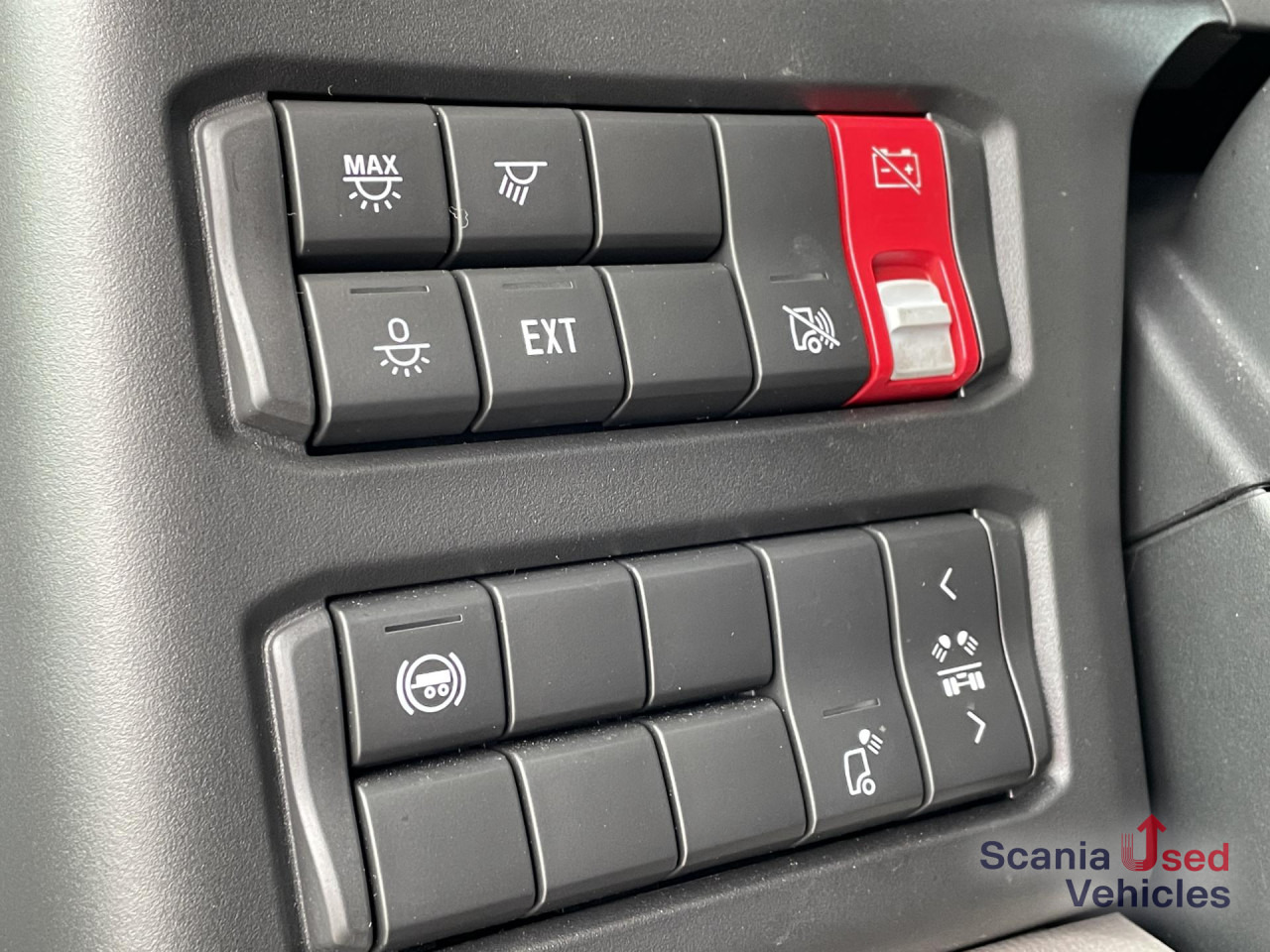 SCANIA R 460 A4x2EB MEGA VOLUME RETARDER DIFF-L SMART2 - Tegljač: slika SCANIA R 460 A4x2EB MEGA VOLUME RETARDER DIFF-L SMART2 - Tegljač SCANIA R 460 A4x2EB MEGA VOLUME RETARDER DIFF-L SMART2 - Tegljač: slika SCANIA R 460 A4x2EB MEGA VOLUME RETARDER DIFF-L SMART2 - Tegljač