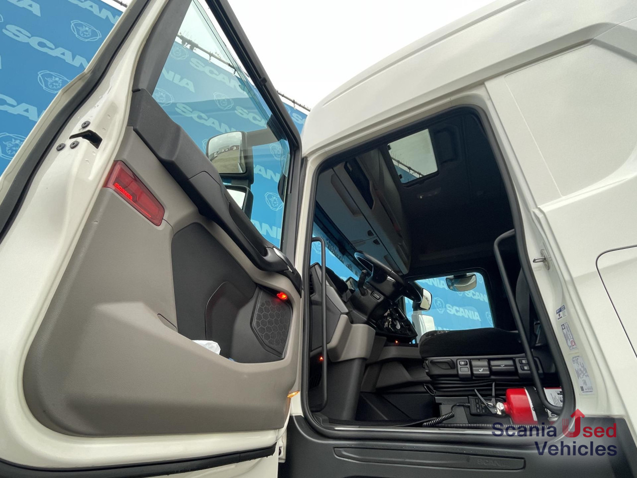 SCANIA S 450 A4x2NA RETARDER DIFF LOCK PARK AIRCO - Tegljač: slika SCANIA S 450 A4x2NA RETARDER DIFF LOCK PARK AIRCO - Tegljač SCANIA S 450 A4x2NA RETARDER DIFF LOCK PARK AIRCO - Tegljač: slika SCANIA S 450 A4x2NA RETARDER DIFF LOCK PARK AIRCO - Tegljač