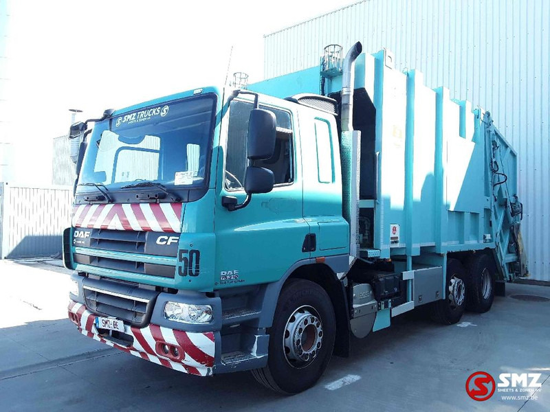 DAF 75 CF 310 VdK pusher 2000 +2x lift 4x on stocl - Kamion za odvoz smeća: slika DAF 75 CF 310 VdK pusher 2000 +2x lift 4x on stocl - Kamion za odvoz smeća DAF 75 CF 310 VdK pusher 2000 +2x lift 4x on stocl - Kamion za odvoz smeća: slika DAF 75 CF 310 VdK pusher 2000 +2x lift 4x on stocl - Kamion za odvoz smeća