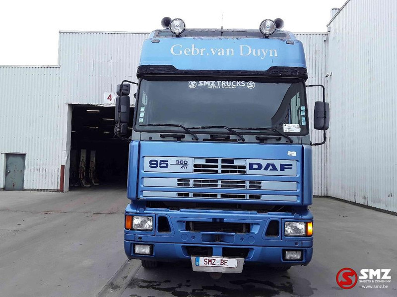 DAF 95 360 ATI SuperSpacecab NL truck - Kamion hladnjača: slika DAF 95 360 ATI SuperSpacecab NL truck - Kamion hladnjača DAF 95 360 ATI SuperSpacecab NL truck - Kamion hladnjača: slika DAF 95 360 ATI SuperSpacecab NL truck - Kamion hladnjača