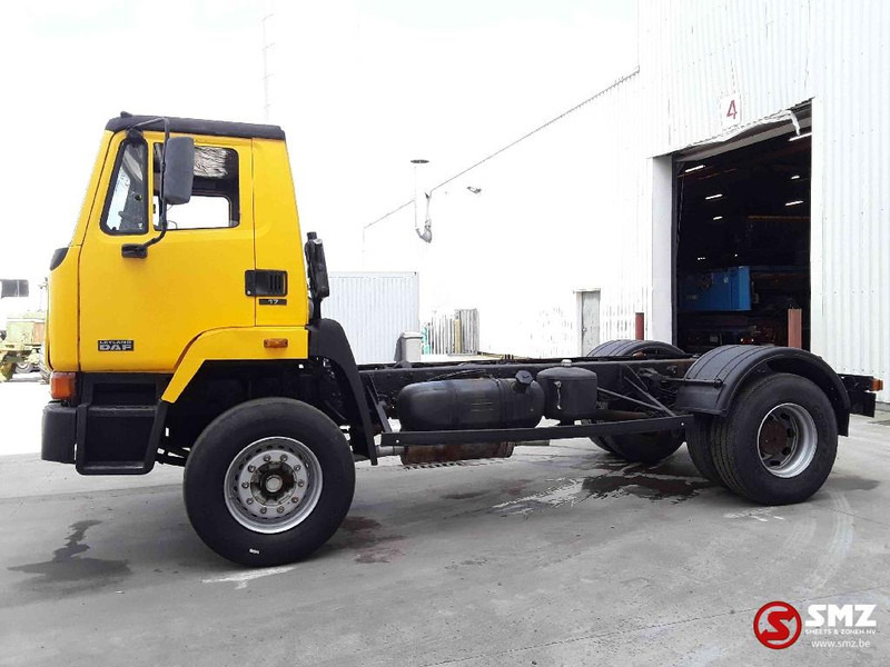 DAF Leyland 180 - Kamion-šasija: slika DAF Leyland 180 - Kamion-šasija DAF Leyland 180 - Kamion-šasija: slika DAF Leyland 180 - Kamion-šasija