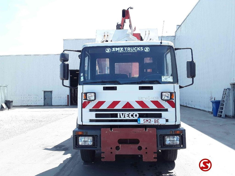 Iveco Eurocargo 150 E 18 120000km manual pump - Kiper, Kamion s kranom: slika Iveco Eurocargo 150 E 18 120000km manual pump - Kiper, Kamion s kranom Iveco Eurocargo 150 E 18 120000km manual pump - Kiper, Kamion s kranom: slika Iveco Eurocargo 150 E 18 120000km manual pump - Kiper, Kamion s kranom