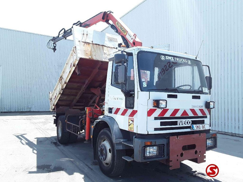 Iveco Eurocargo 150 E 18 120000km manual pump - Kiper, Kamion s kranom: slika Iveco Eurocargo 150 E 18 120000km manual pump - Kiper, Kamion s kranom Iveco Eurocargo 150 E 18 120000km manual pump - Kiper, Kamion s kranom: slika Iveco Eurocargo 150 E 18 120000km manual pump - Kiper, Kamion s kranom