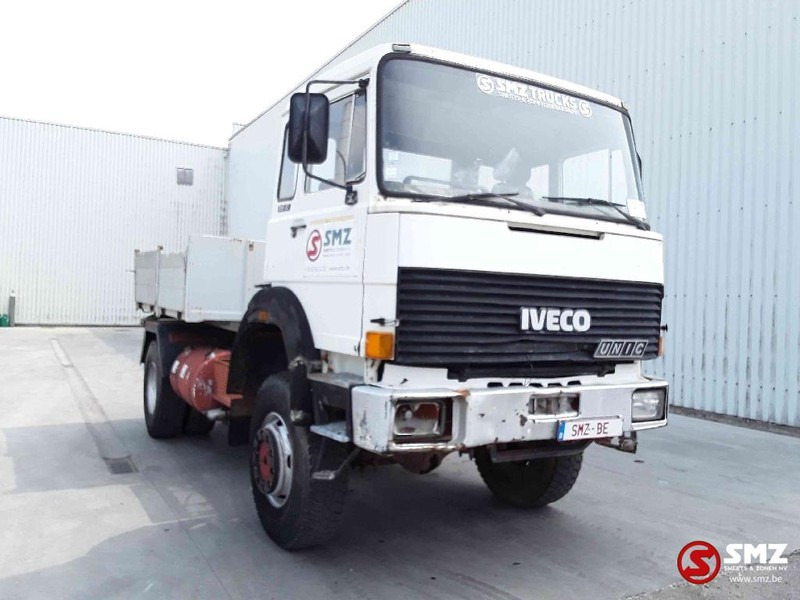 Iveco Magirus 190.32 4x4 tractor french -francais - Kamion s otvorenim sandukom: slika Iveco Magirus 190.32 4x4 tractor french -francais - Kamion s otvorenim sandukom Iveco Magirus 190.32 4x4 tractor french -francais - Kamion s otvorenim sandukom: slika Iveco Magirus 190.32 4x4 tractor french -francais - Kamion s otvorenim sandukom