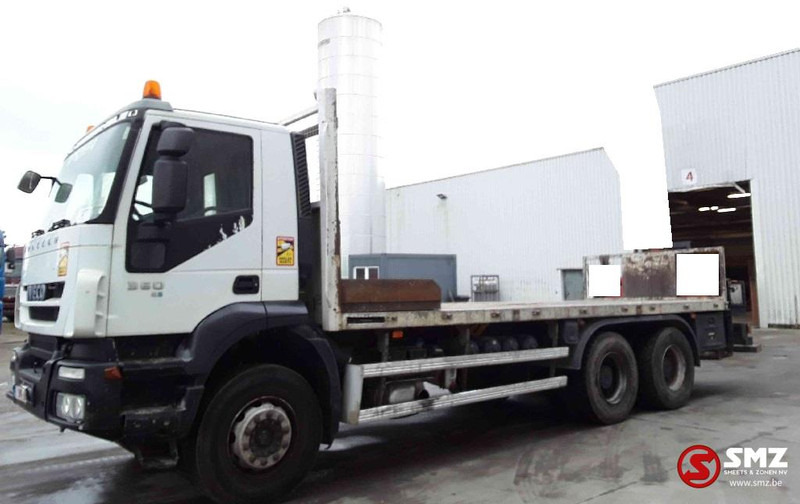 Iveco Trakker 360 6x4 manual chassis - Kamion s otvorenim sandukom, Kamion s kranom: slika Iveco Trakker 360 6x4 manual chassis - Kamion s otvorenim sandukom, Kamion s kranom Iveco Trakker 360 6x4 manual chassis - Kamion s otvorenim sandukom, Kamion s kranom: slika Iveco Trakker 360 6x4 manual chassis - Kamion s otvorenim sandukom, Kamion s kranom