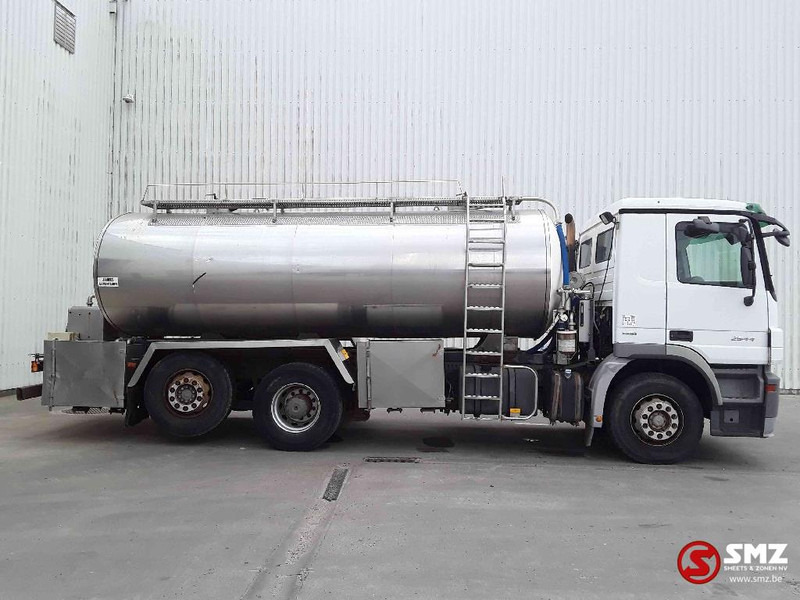 Mercedes-Benz Actros 2544 inox tank - Kamion cisterna: slika Mercedes-Benz Actros 2544 inox tank - Kamion cisterna Mercedes-Benz Actros 2544 inox tank - Kamion cisterna: slika Mercedes-Benz Actros 2544 inox tank - Kamion cisterna