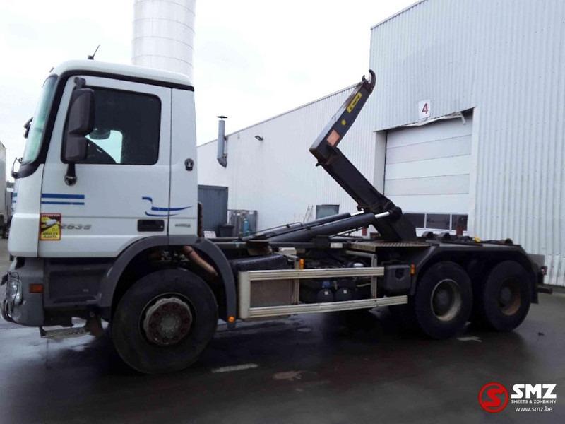 Mercedes-Benz Actros 2636 6x4 manual - Transporter kontejnera/ Kamion s izmjenjivim sanducima: slika Mercedes-Benz Actros 2636 6x4 manual - Transporter kontejnera/ Kamion s izmjenjivim sanducima Mercedes-Benz Actros 2636 6x4 manual - Transporter kontejnera/ Kamion s izmjenjivim sanducima: slika Mercedes-Benz Actros 2636 6x4 manual - Transporter kontejnera/ Kamion s izmjenjivim sanducima